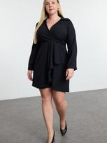 TRENDYOL PLUS SIZE Moteriška kasdienė suknelė