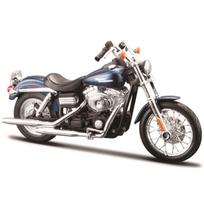Maistro 32325 2006 FXDBI Dyna Seat Bob Bike Motorcycle Scale Harley-Davidson 1/12 juoda