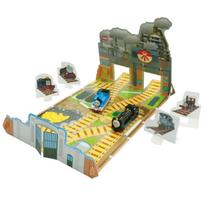 Tomica Thomas the Tank Thomas and Steelworks Escape Set Engine James's