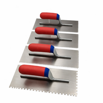 AMF Aukštos anglies plieno glaistyklė su dantukais (280 x 114 mm) AMF-TWT-HCS-V-280X114