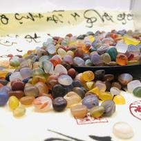 Agate Gravel Seven-Color Crystal Bowl Ornament for Fish Tank and Incense Decor. Smooth 7-9mm 100g