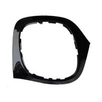 Smart Fortwo W453 galinio žibinto dangtelis/laikiklis 4538850322, 4538850422 Taillight Bracket Model A