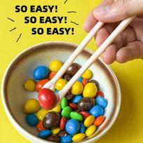 Reusable Plastic Chopsticks Assistant with Ergonomic Hand Design Practical Gift X3UC CN