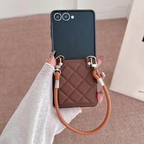 Leather Phone Case with Wrist Strap for Samsung Galaxy Z Flip 7/6/5/4/3 Flip5 Flip6 Flip7 5G - Shockproof Chain Cord Rope Strap Galaxy Z Flip7 ruda