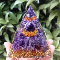 8cm Crystal Gravel Gold Letter Acrylic Pyramid Desktop Ornament 8cm Color Box