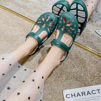 Women's Gardening Beach Clogs Summer Slippers Jelly Hole Shoes for Nurse Anti-Slip Sandals Closed Toe Slip On Wedge Clogs Garden Shoes Comfort Slides 35