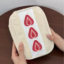 Large Capacity Makeup Bag Water Resistant Cosmetic Storage Bag Ideal for Weekend Getaways and Home Use onesize