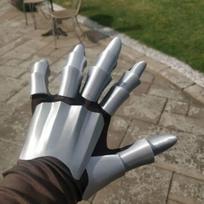 Karininko šarvai Cosplay: Daugiasluoksnė rankų apsauga su vienkartinėmis pirštinėmis