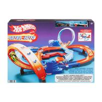 HOT WHEELS rinkinys Susidurimas kilpose, HXR71