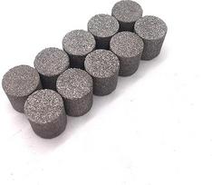 "Gesinterter Filterblock aus Metall for Superkondensator-Anodensubstrate" - 10 mm Durchmesser, 10 mm Höhe, 10 Stück