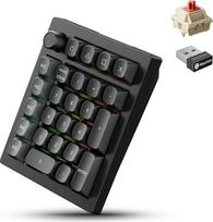 "Keychron V0 Ultra Wireless ZMK Custom Numpad", 8000 Hz apklausos dažnis, 2,4 GHz ir "Bluetooth 5.3", 360 valandų baterijos veikimo laikas, keičiama "karštuoju būdu", PBT klavišų dangteliai, skirta "Mac", "Windows" ir "Linux", raudonas jungiklis