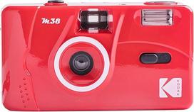 "Kodak M38" 35 mm didelio našumo juostinis fotoaparatas su integruota blykste, kurį lengva naudoti (Flame Scarlet)