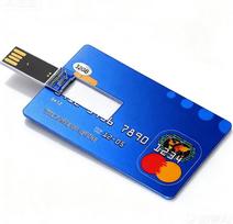 "Pissente" kortelės formos U diskas 32GB kreditinė kortelė USB flash diskas USB flash diskas Flash diskas Mokyklos biuro duomenų saugykla Failų perdavimas