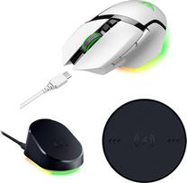 "Razer Basilisk V3 Pro" - baltas + "Mouse Dock Pro" + belaidžio įkrovimo paketas