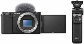 "Sony Alpha ZV-E10" | Vaizdo dienoraščio kamera su keičiamu objektyvu (pasukamas ekranas, 4K vaizdo įrašas, realaus laiko automatinis fokusavimas) + "Bluetooth" rankena GP-VPT2BT