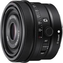 "Sony FE 40mm F2.5G Full-Frame" itin kompaktiškas G objektyvas