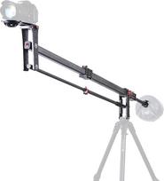 2016 m. "Red Dot" produkto dizaino apdovanojimo laimėtojas "iFootage" didelio standumo ir lengvas anglies pluošto mini fotoaparato kranas M1 III apima alternatyvias greito atlaisvinimo plokšteles ir žemo profilio greito atlaisvinimo adapterį.