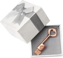 32GB metalinis USB 2.0 "Flash" diskas Kompiuterio atminties kortelė Išorinė atminties kortelė Romantiška dovana USB lazdelės Dovana išleistuvių vakarėliui (1 vnt. su dovanų dėžute)