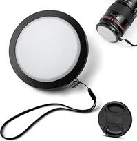 52 mm baltos spalvos balanso objektyvo dangtelis su universaliu centrinio kaiščio objektyvo dangteliu, skirtas "Canon Nikon" "Sony" "Olympus" "Tamron Sigma" "Panasonic" "Samsung" fotoaparatui