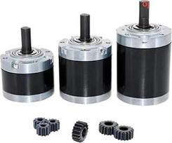 Das 42-mm-Planetengetriebe kann mit 775, 795 und 895 Motoren mit Rückwärtslauf, hohem Drehmoment und niedriger Drehzahl (13,7) kombiniert werden
