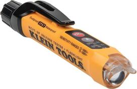 KLEIN TOOLS 12-1000 V kintamosios srovės bekontaktis įtampos testeris su dvigubu matavimo diapazonu ir žibintuvėliu