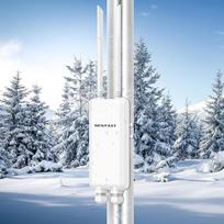 NEWFAST lauko WLAN prieigos taškas, 1200Mbps Gigabit WLAN prieigos taškas sodui, su 3 Gigabit Ethernet prievadais ir 2 x 5dBi antenomis, PoE maitinimas, IP66 atsparumas vandeniui, įvairūs režimai, stabilus signalas