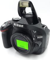 Nikon D5200 skaitmeninio veidrodinio fotoaparato korpusas - juodas (24,1 MP) 3 colių LCD ekranas