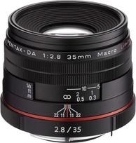 PENTAX riboto naudojimo objektyvas HD Pentax DA35 mm F2.8 Macro Limited Black K-Mount APS-C 21450