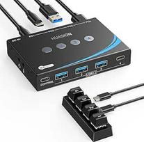USB 3.2 jungiklis 4 kompiuteriams 2 USBC + 2 USBA 10Gb/s įėjimai, dalijimasis 1 USBC + 3 USBA periferiniais įrenginiais, pvz., pelės klaviatūra spausdintuvu spausdintuvu skeneriu, 3,5 mm mikrofono ausinių lizdas, 4 kabeliai ir valdiklis