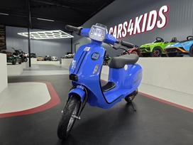 Blue electric children's scooter 24V