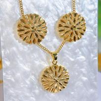 CMM Two-Piece Set Of Luxurious Golden Round  Circle Carved Pendant Necklace Earrings Women's Party Jewelry Accessories auksas