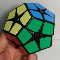 Shengshou 2x2 juoda/balta ant sandėlyje Cubing Speed ​​ubo Magico mokomieji žaislai Magic Cube galvosūkis juoda