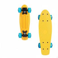 17 Inch Fish Skateboard LightUp Wheels Mini Cruiser NonSlip Deck Penny Board for Kids, geltona