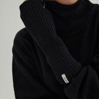STEP AROUND Alpaca Hand Warmer (Navy) FREE