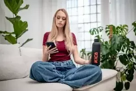 Gertuvė Feiyu Tech Gėrimo Butelis - KiCA Active Nerūdijančio Plieno Izoliuotas 500 ml - Juodas