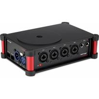 Behringer Flow 4VIO  Diktofonas