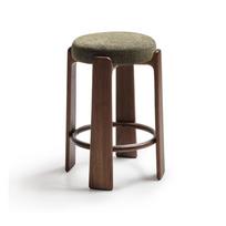 Žalios spalvos/tamsios natūralios spalvos iš uosio masyvo baro taburetė (sėdynės aukštis 75 cm) Granite – Kave Home