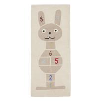 Rankų darbo iš vilnos mišinio vaikiškas žaidimų kilimas 75x180 cm Rabbit Hopscotch – OYOY Mini