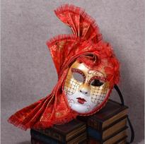 Venetian Halloween Red Clown Mask for Adults raudona