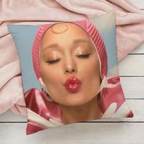 Ariana GrandeS Pillow Case Pillowcase Anti-dustmite Pillow Invisible zipper silky short plush Sofa cushion cover 16x16Inch
