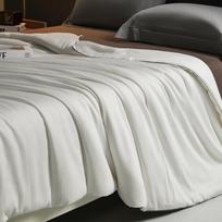 Muji 100% Tussah Silk Sateen Jacquard Quilt