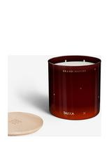 Skandinavisk - Takka Seasonal Scented Candle 400G - Kvapni žvakė - Balta
