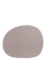 Aida - Raw Buffalo - Dækkeserviet 95% Genbrugslæder Dusty Rose  1 Stk 41X33,5 Cm - Padėkliukas - Smėlio