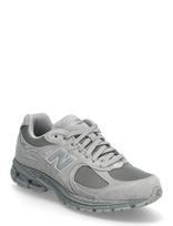 New Balance - New Balance 2002R - Sportiniai žemapadžiai sportbačiai - Pilka