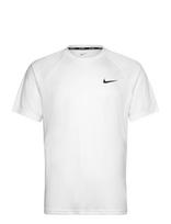 NIKE SWIM - Nike Essential Short Sleeve Hydroguard - Sportiniai marškinėliai - Balta