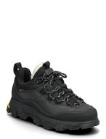 UGG - W Metrotrek Hiker - Žieminiai batai - Juoda
