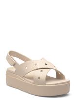 Crocs - Brooklyn 4U Cross Strap Sandal - Platforminės basutės - Smėlio