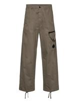 C.P. Company - Microreps Boxy Lens Cargo Pants - Cargo kelnės - Chaki spalva