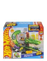 Hot Wheels - City Croc Pizza Attack Playset & 1:64 Scale Toy Car, Speed Snap Track Compatible - Lenktynių trasos - Marga / raštuota