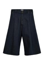 Weekday - Mid Rise Baggy Pleated Denim Shorts - Džinsiniai šortai - Tamsiai mėlyna